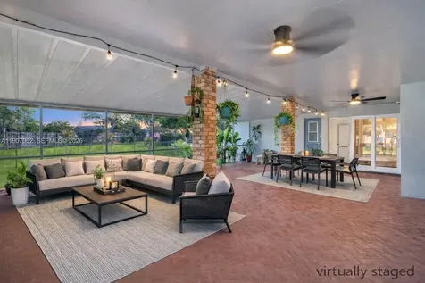 1245 NW 92nd Avenue Pembroke Pines FL 33024