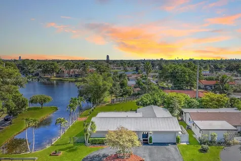 1245 NW 92nd Avenue Pembroke Pines FL 33024