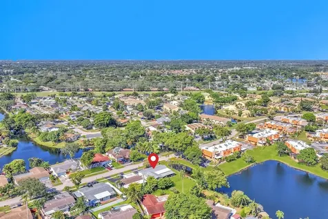 1245 NW 92nd Avenue Pembroke Pines FL 33024