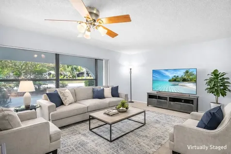 1245 NW 92nd Avenue Pembroke Pines FL 33024