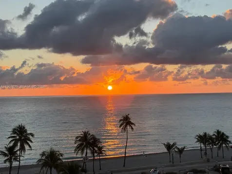 3111 N Ocean Drive Hollywood FL 33019