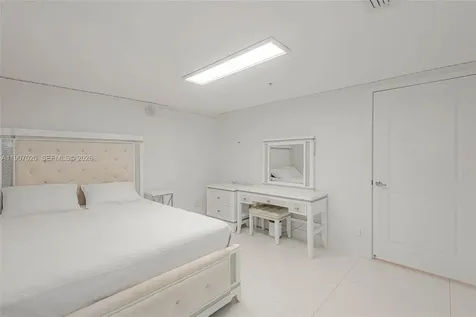 400 Sunny Isles Boulevard Sunny Isles Beach FL 33160
