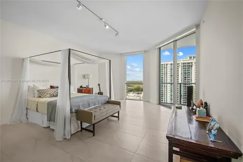 17111 Biscayne Boulevard North Miami Beach FL 33160