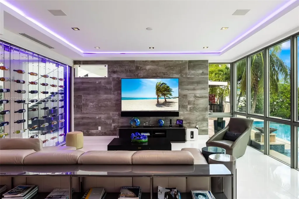 300 Royal Plaza Drive Fort Lauderdale FL 33301