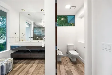 300 Royal Plaza Drive Fort Lauderdale FL 33301