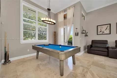 8025 SW 91st Avenue Miami FL 33173