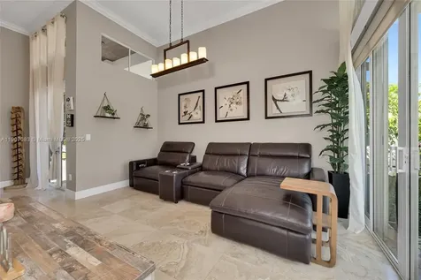 8025 SW 91st Avenue Miami FL 33173