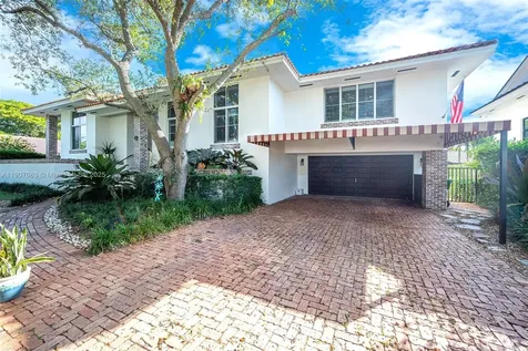 8025 SW 91st Avenue Miami FL 33173