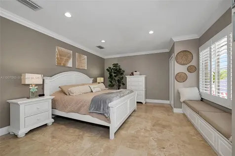8025 SW 91st Avenue Miami FL 33173