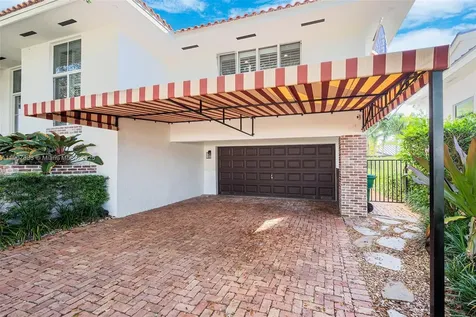 8025 SW 91st Avenue Miami FL 33173