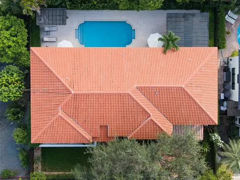 8025 SW 91st Avenue Miami FL 33173