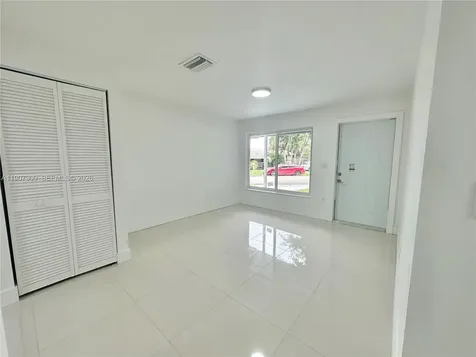 5740 Freedom Street Hollywood FL 33021