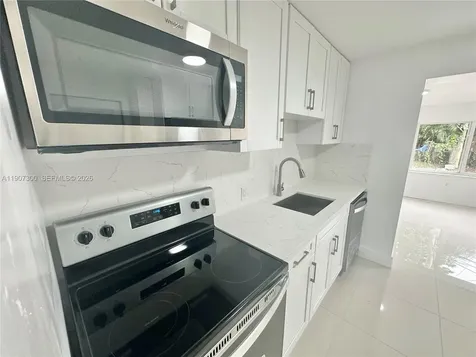 5740 Freedom Street Hollywood FL 33021