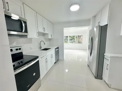 5740 Freedom Street Hollywood FL 33021