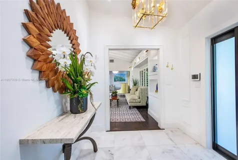 612 Catalonia Avenue Coral Gables FL 33134