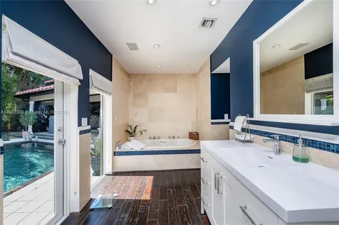 612 Catalonia Avenue Coral Gables FL 33134