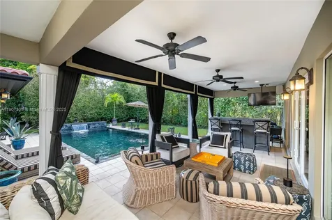 612 Catalonia Avenue Coral Gables FL 33134
