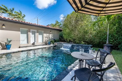612 Catalonia Avenue Coral Gables FL 33134