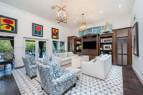 612 Catalonia Avenue Coral Gables FL 33134