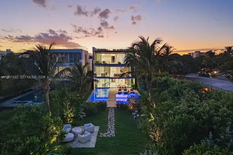 7845 Atlantic Way Miami Beach FL 33141
