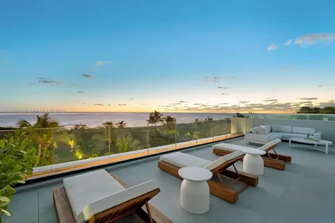 7845 Atlantic Way Miami Beach FL 33141