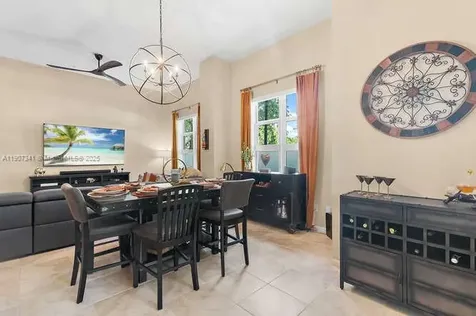 403 S Sapodilla Avenue West Palm Beach FL 33401