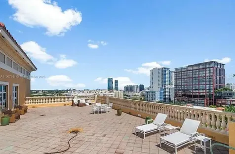 403 S Sapodilla Avenue West Palm Beach FL 33401