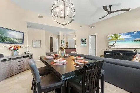 403 S Sapodilla Avenue West Palm Beach FL 33401