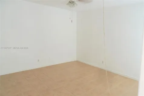3040 NE 16th Avenue Oakland Park FL 33334