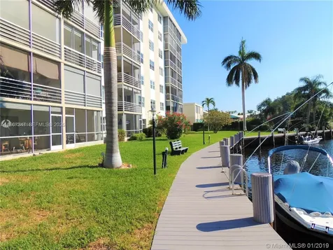 3040 NE 16th Avenue Oakland Park FL 33334