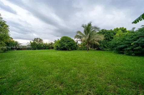 20805 SW 242nd Street Homestead FL 33031