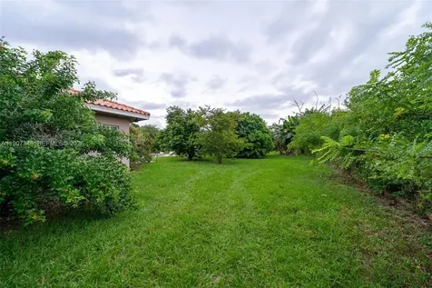 20805 SW 242nd Street Homestead FL 33031