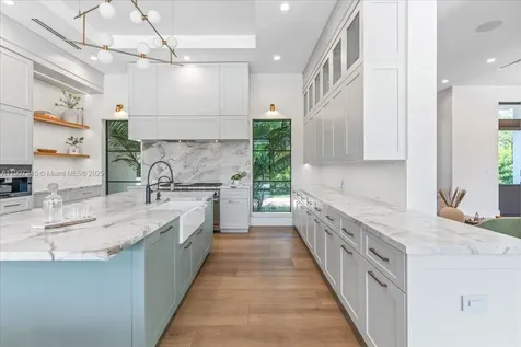 11907 SW 70th Avenue Pinecrest FL 33156