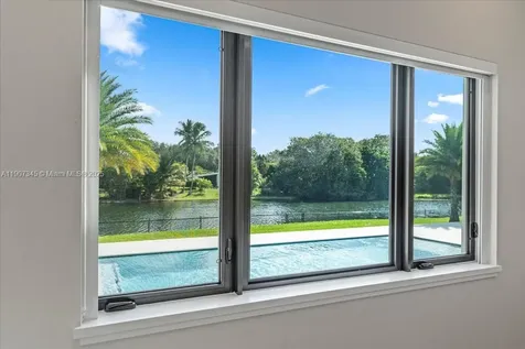 11907 SW 70th Avenue Pinecrest FL 33156