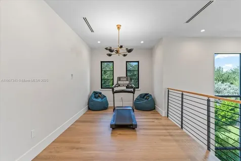 11907 SW 70th Avenue Pinecrest FL 33156