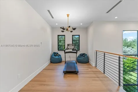 11907 SW 70th Avenue Pinecrest FL 33156