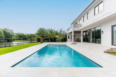 11907 SW 70th Avenue Pinecrest FL 33156