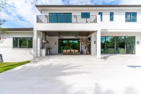 11907 SW 70th Avenue Pinecrest FL 33156