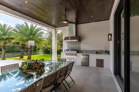 11907 SW 70th Avenue Pinecrest FL 33156
