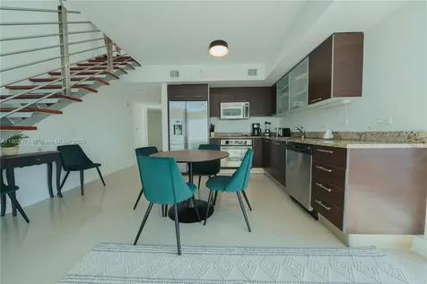 41 SE 5th Street Miami FL 33131