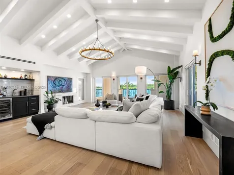 2236 Fisher Island Drive Miami Beach FL 33109