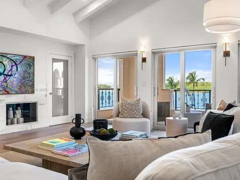 2236 Fisher Island Drive Miami Beach FL 33109