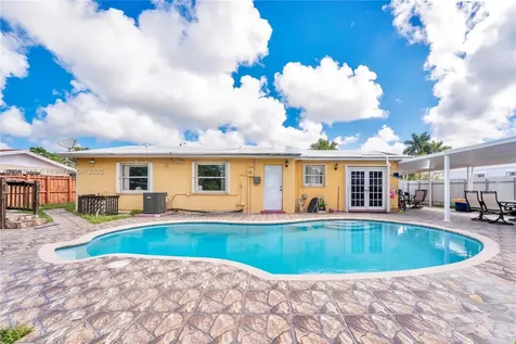 18922 SW 120th Court Miami FL 33177