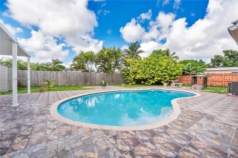 18922 SW 120th Court Miami FL 33177