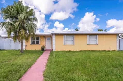 18922 SW 120th Court Miami FL 33177