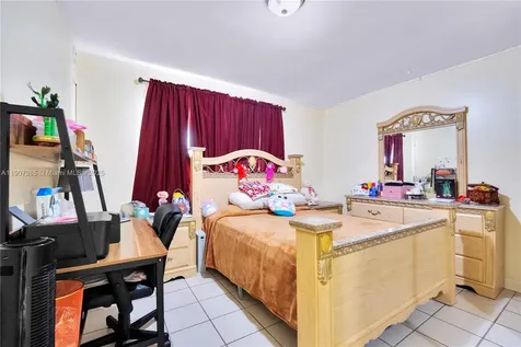 18922 SW 120th Court Miami FL 33177