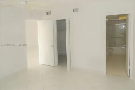 2970 NE 16th Avenue Oakland Park FL 33334