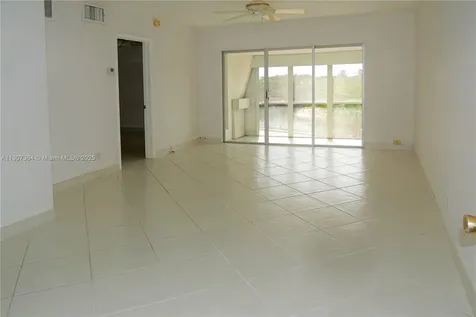 2970 NE 16th Avenue Oakland Park FL 33334