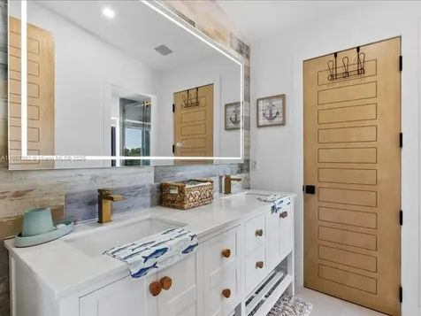 239 Tavernier Drive Tavernier FL 33070