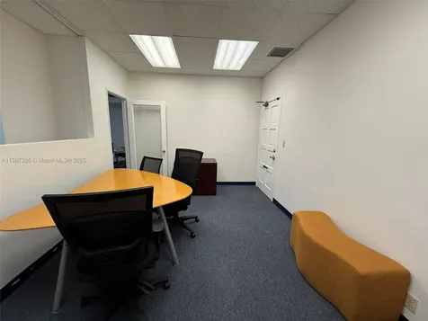 220 Miracle Mile Coral Gables FL 33134